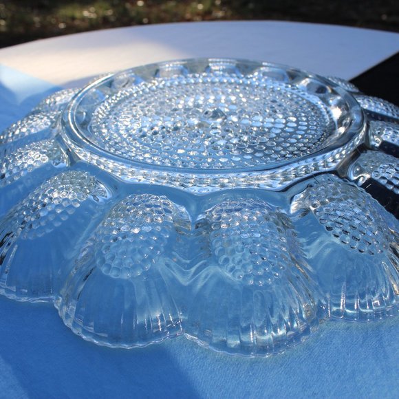 Presentations Crystal Collection Egg Tray - Picture 5 of 5